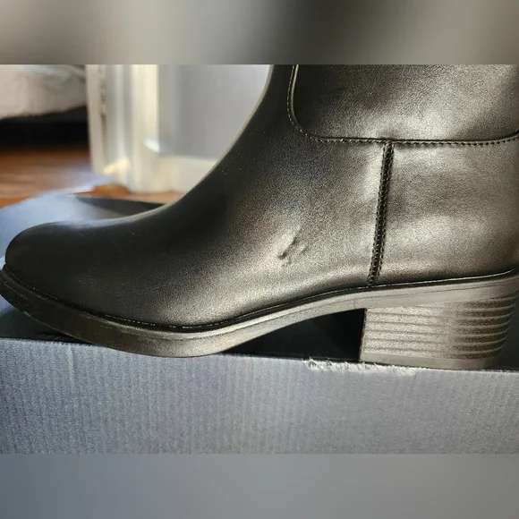 IVIANN WOMEN'S FAUX FUR BOOTS HIGH UP TO THE KNEE - Picture 5 of 7